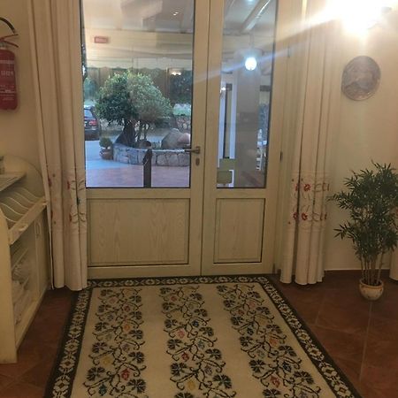 Hotel La Palma San Teodoro  Ngoại thất bức ảnh